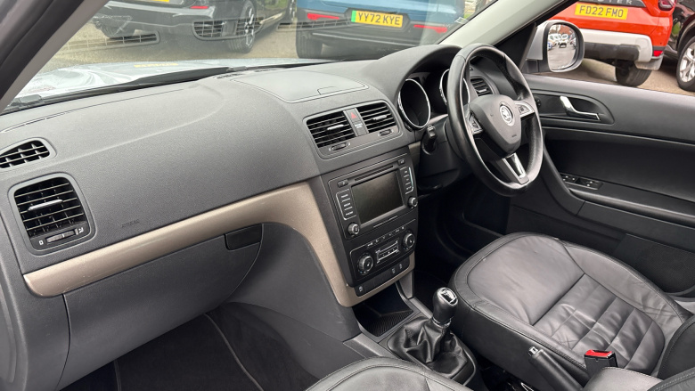 Skoda Yeti Outdoor 1.6 TDI CR Elegance GreenLine II 5dr Diesel Estate